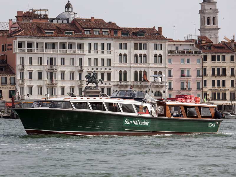 Tour a Murano - Tour in motonave a Murano - Tour in barca a Murano - escursione isola di Murano